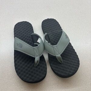 The North Face Gray and Black Flip Flops